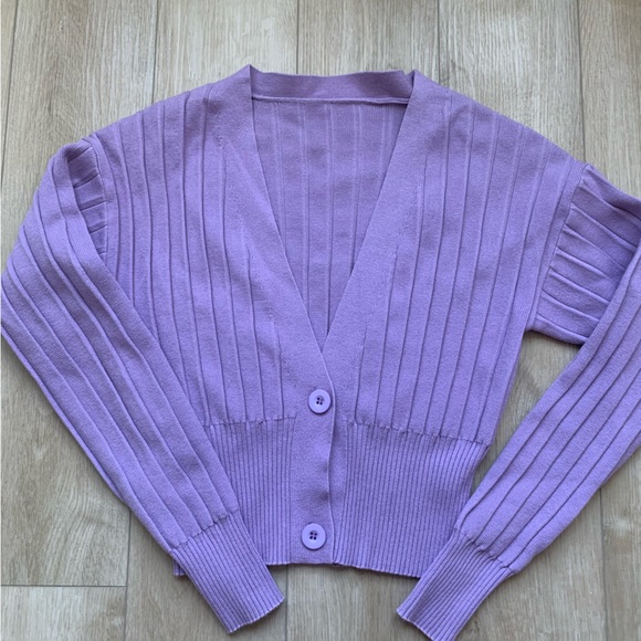 Lilac plunge cardigan - NWOT - Picture 1 of 3